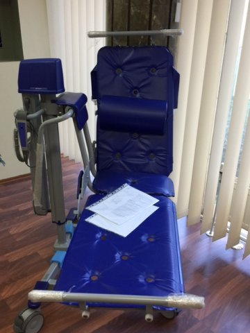 „Nyitnikék” - Empátia az ápolásban szakmai kiállítás 07